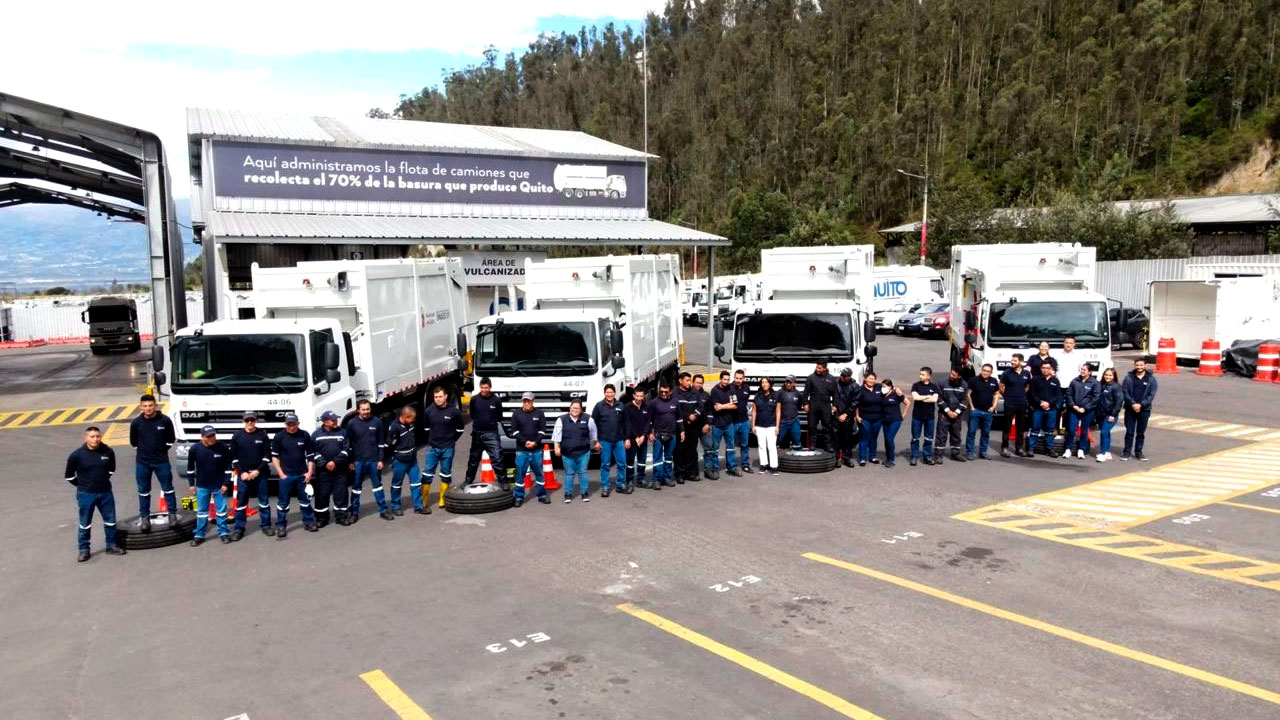 RECOBAQ repotencia 14 camiones tipo DAF de EMASEO